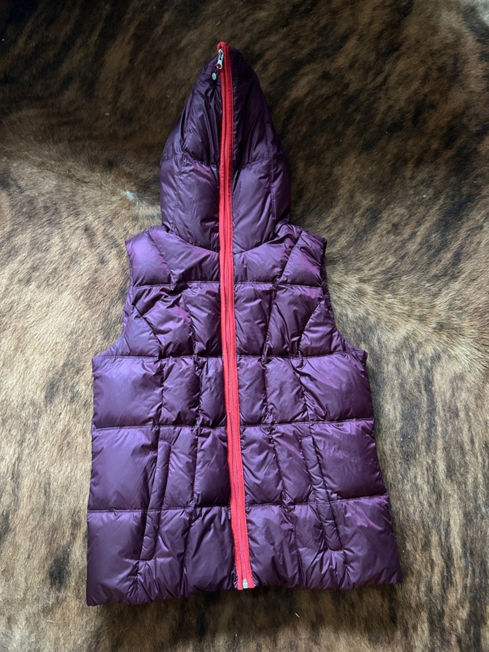 Eddie Bauer Hooded Puffer Vest in Plum with Red Zipper